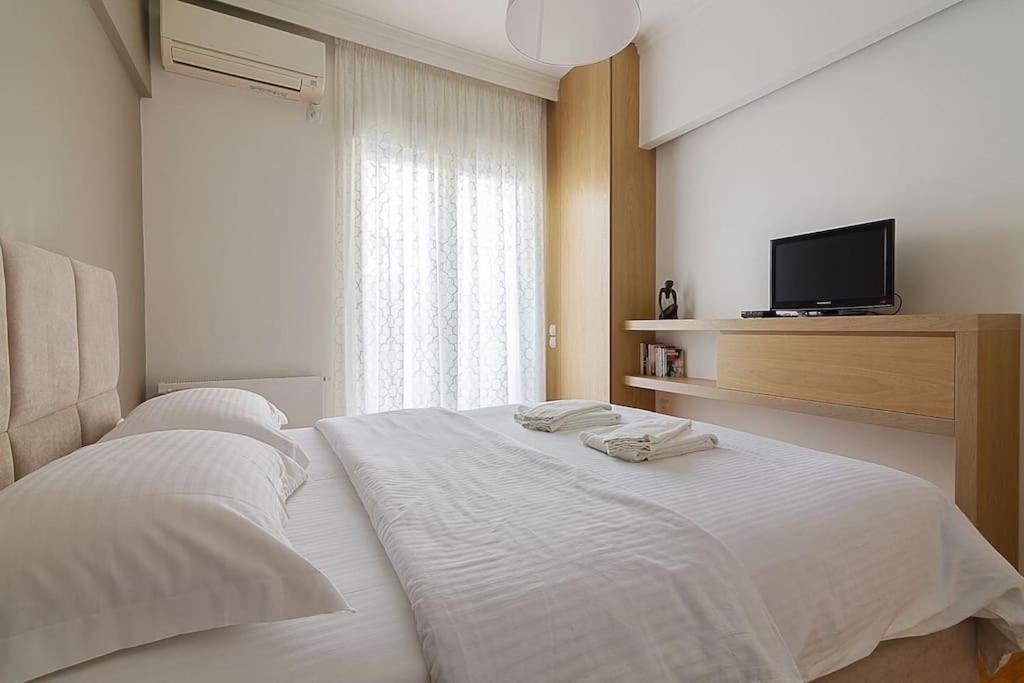 A Unique Apartment In The Historical Center-3Bds Athen Exterior foto
